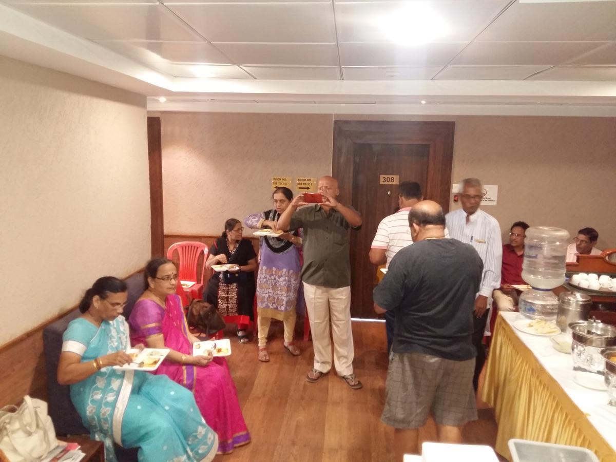 Hotel Maratha Residency Ratnāgiri Eksteriør billede